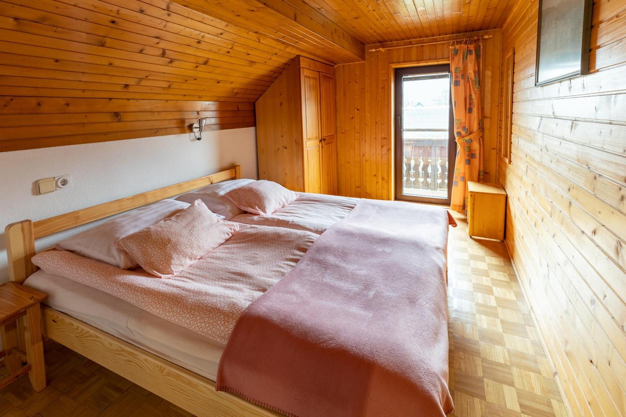Apartments Pri Urhu Bohinj ภายนอก รูปภาพ